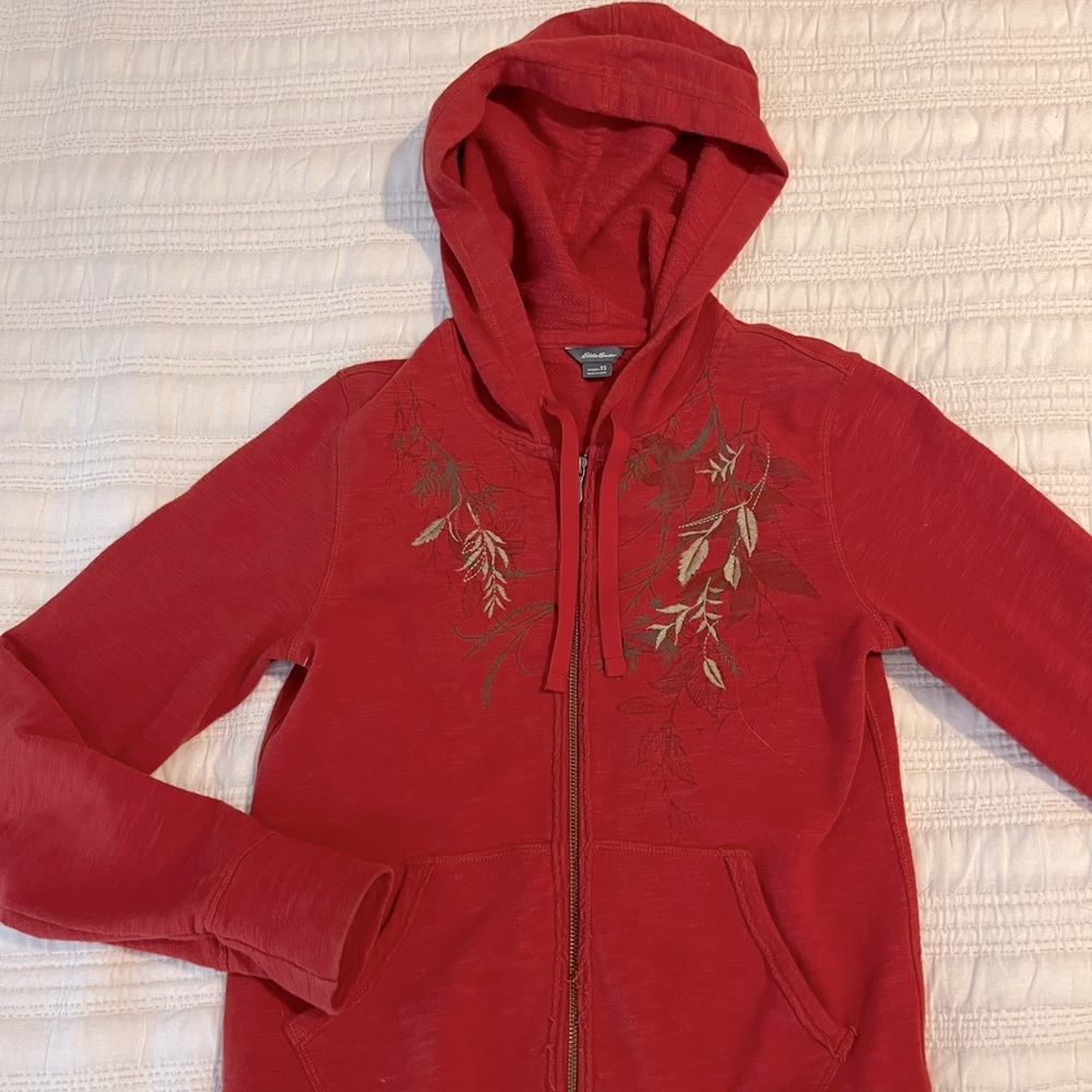 🎄Eddie Bauer Hoodie